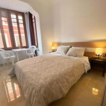 Valencia Cerca Al Puerto Shared Apartment ภายนอก รูปภาพ
