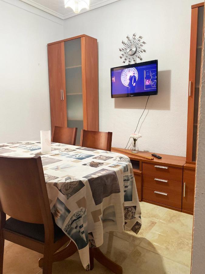Valencia Cerca Al Puerto Shared Apartment ภายนอก รูปภาพ